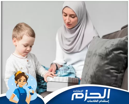 استقدام مربيات اطفال في راس الخيمة مربية أطفال من شركة الحزم تمارس الأنشطة الخارجية مع الطفل